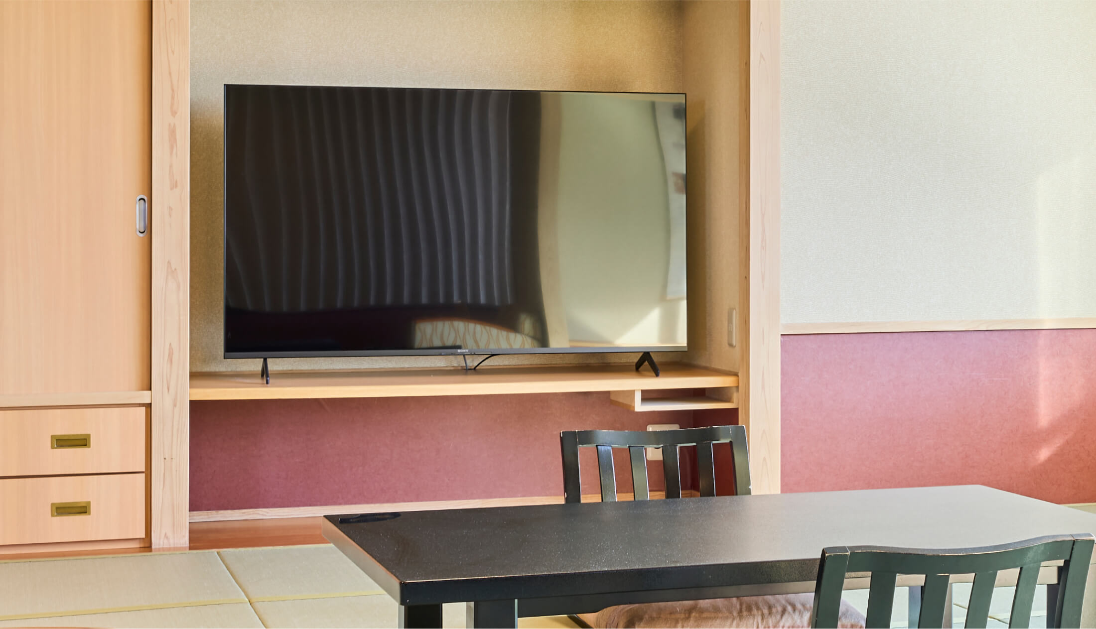 60インチの大型テレビ